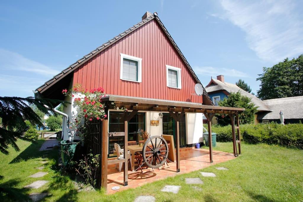 Trollhus - Grosses Familienfreundliches Ferienhaus Born Luaran gambar