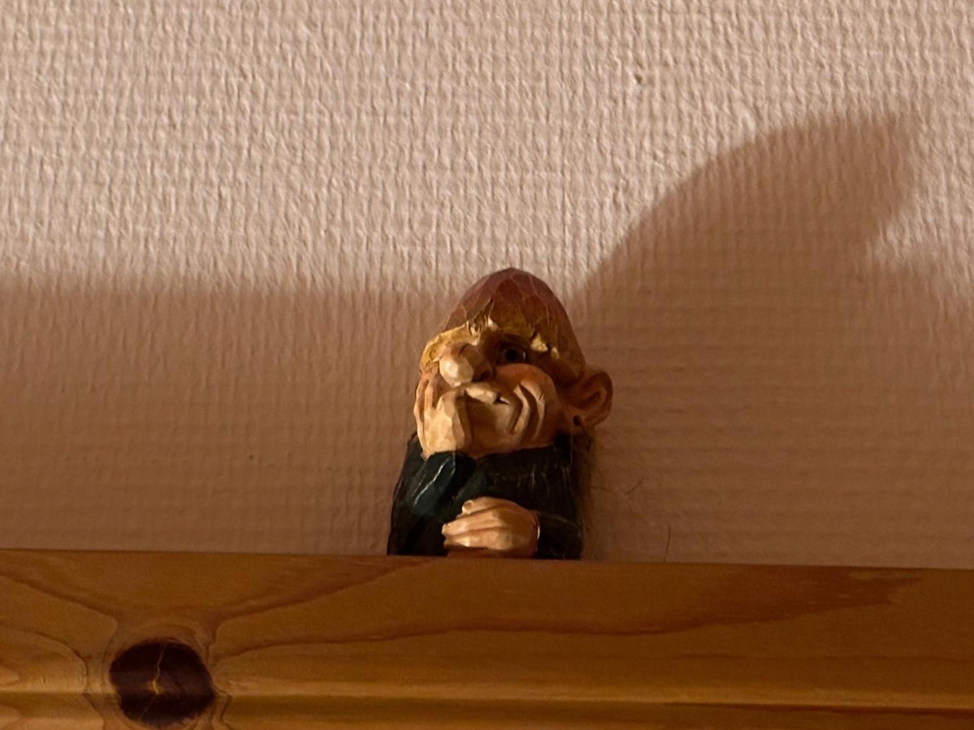 Trollhus - Grosses Familienfreundliches Ferienhaus Born Luaran gambar